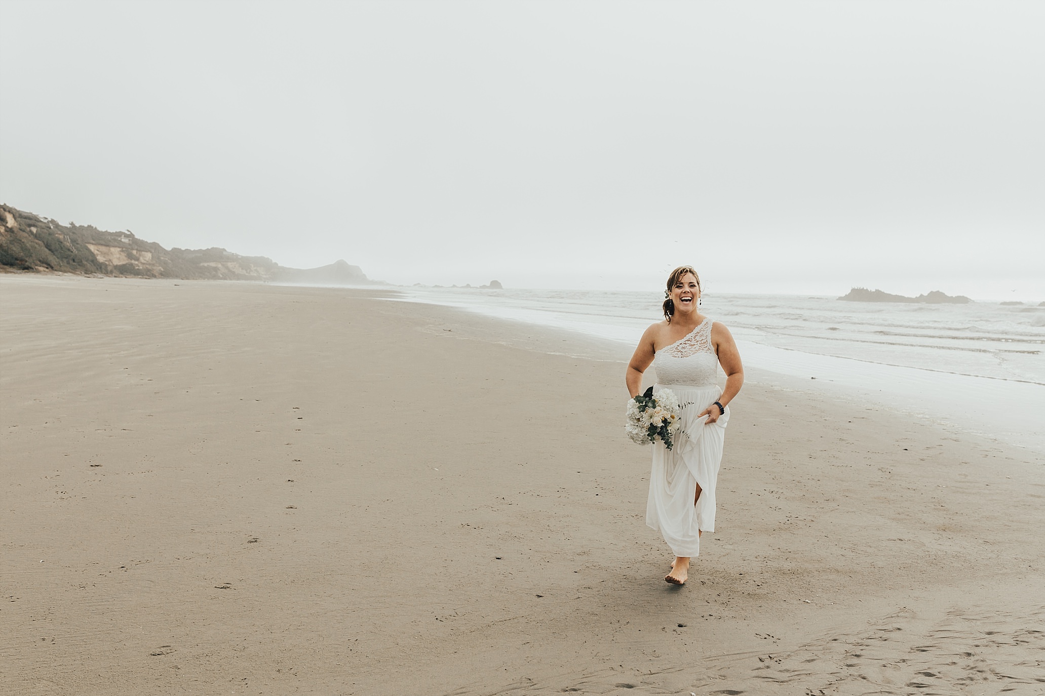 Oregon Coast Wedding Photographer (40).jpg