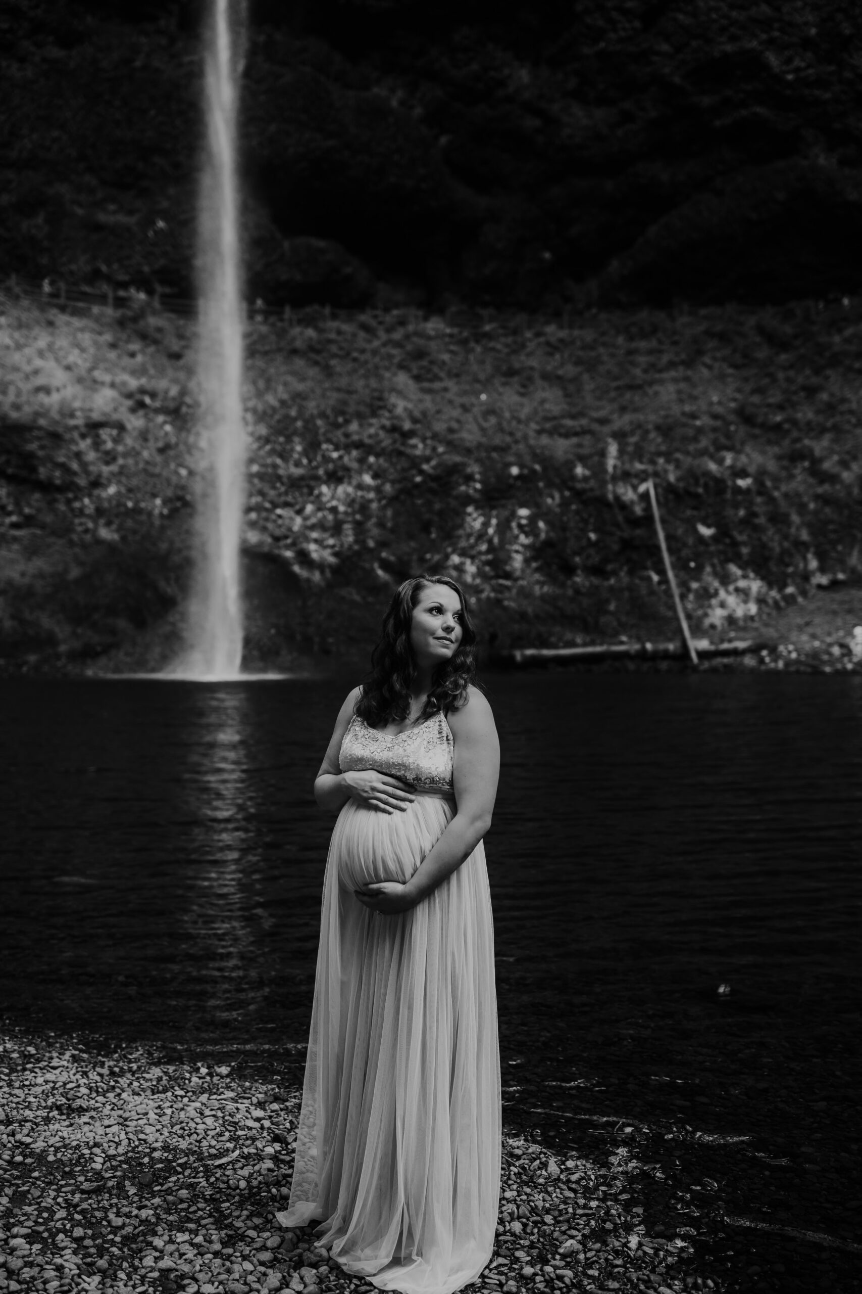 Oregon Coast Maternity Photographer (108).jpg