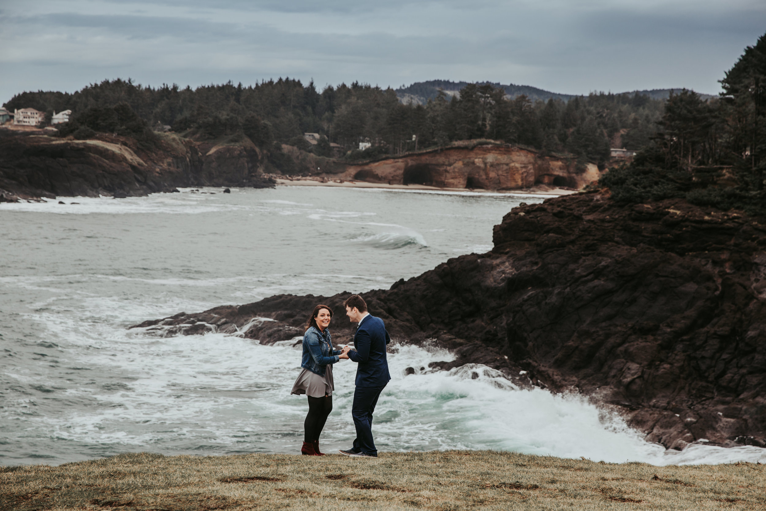 Oregon Coast Wedding Photographers (10).jpg