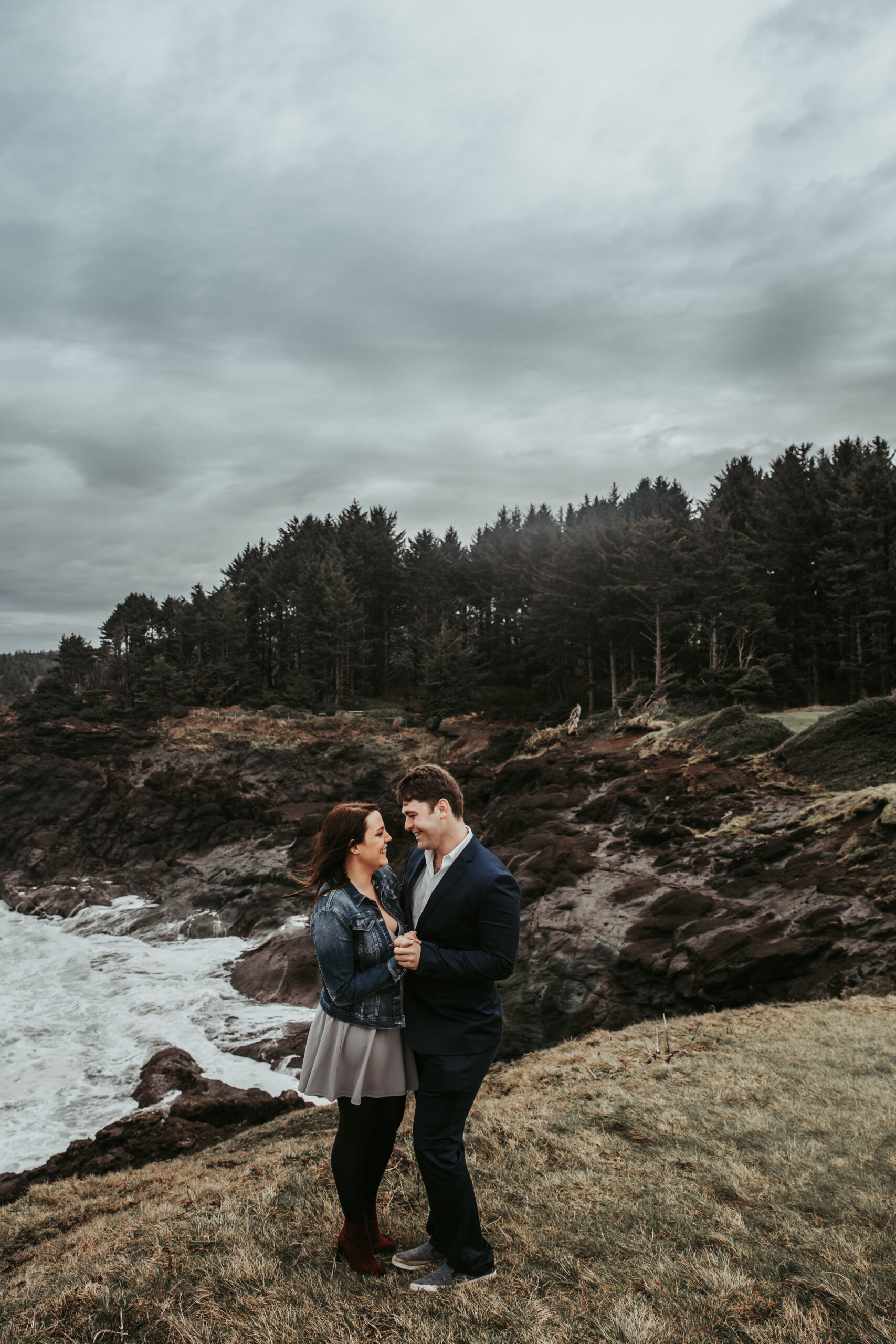 Oregon Coast Wedding Photographers (19).jpg