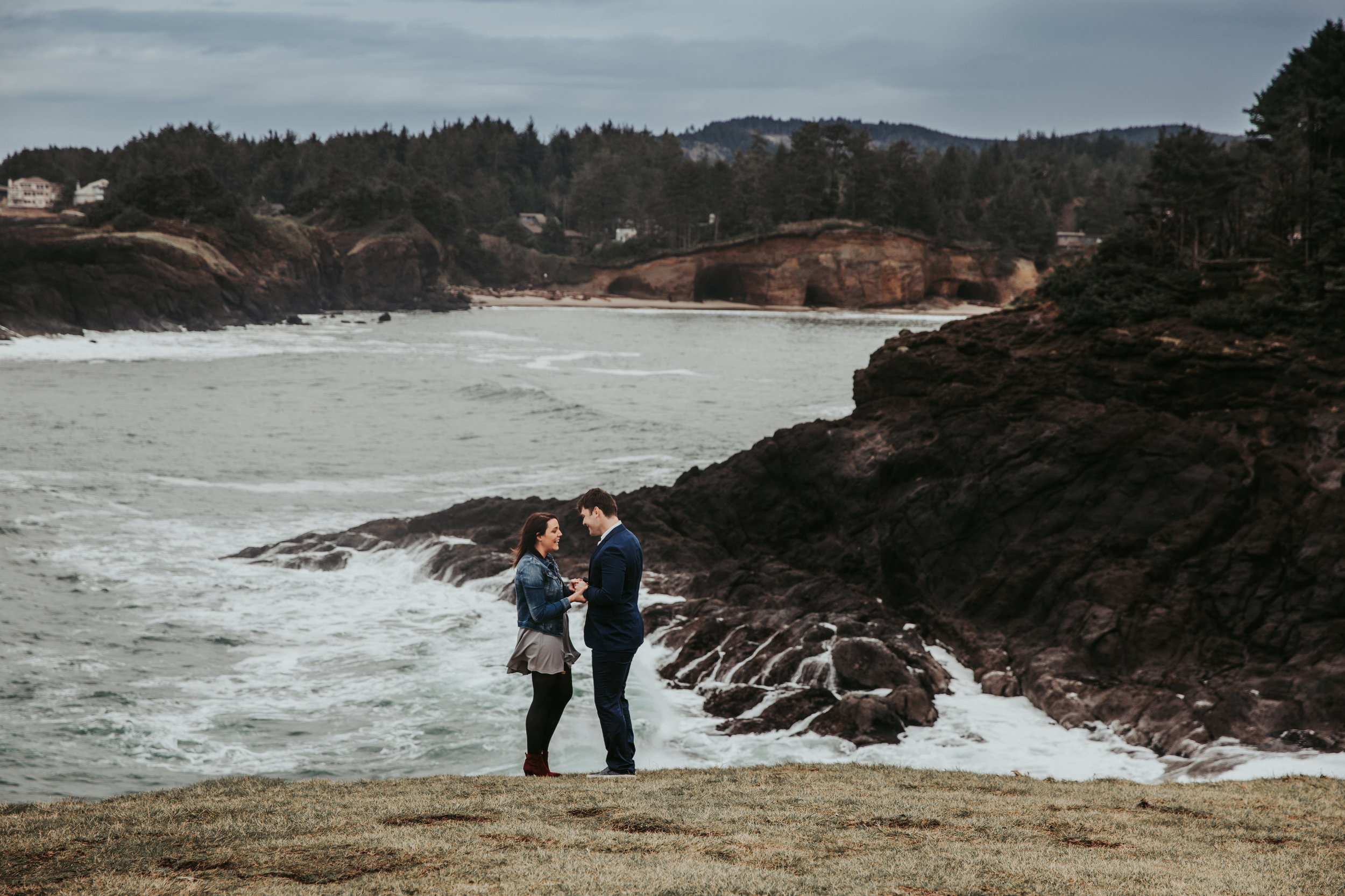 Oregon Coast Wedding Photographers (9).jpg