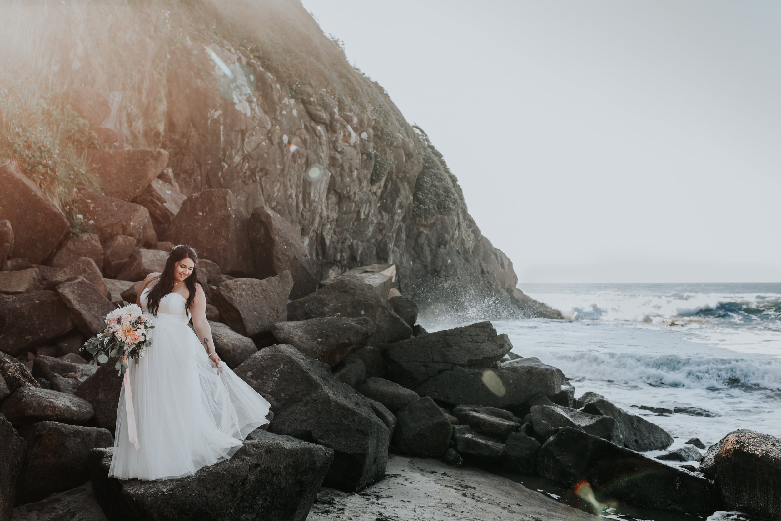 Oregon coast Wedding Photographer // Lincoln City, Oregon // Beach Wedding and Elopement