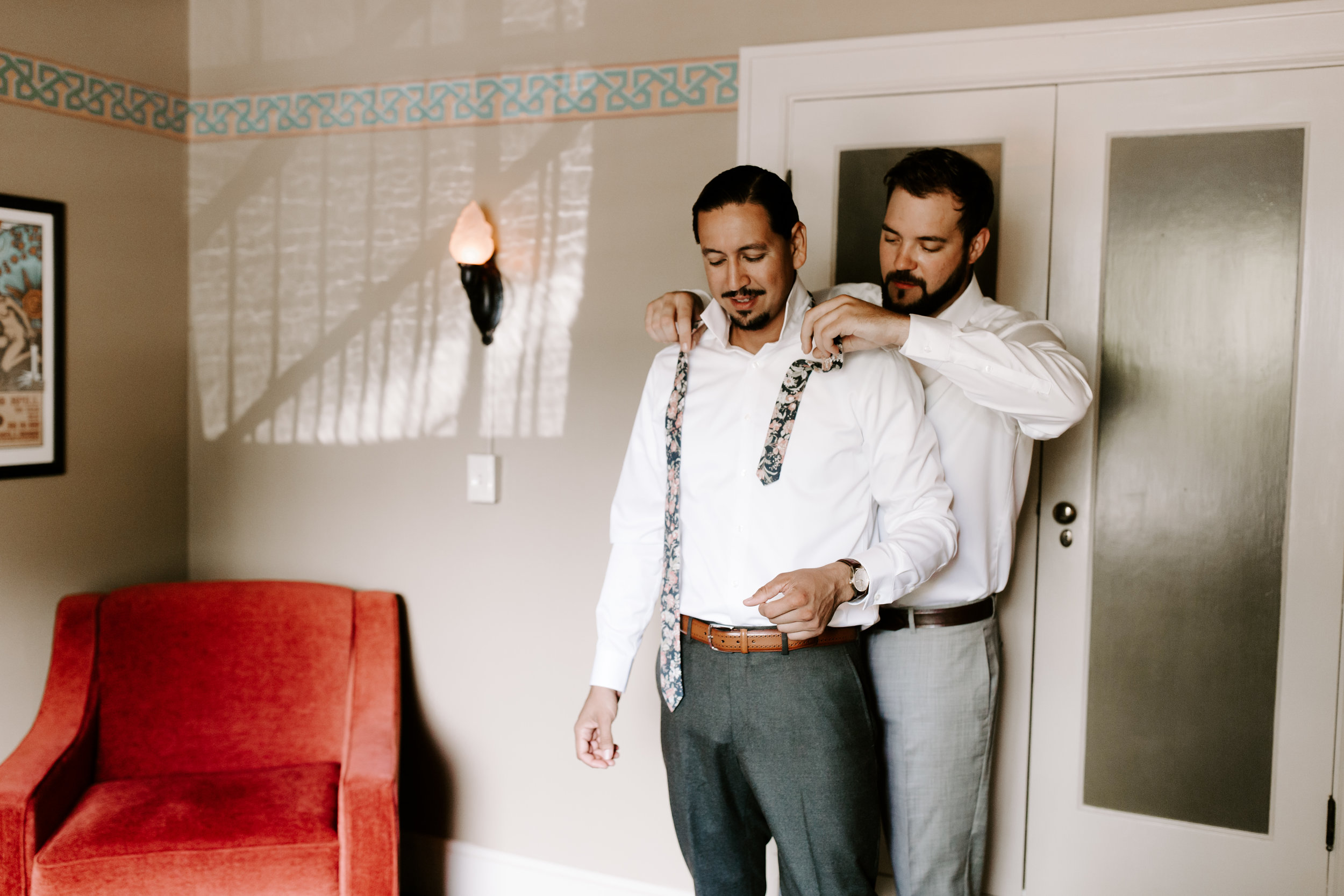 Rustic Bloom Photography | Groom Style Inspiration | Oregon Wedding Photographer