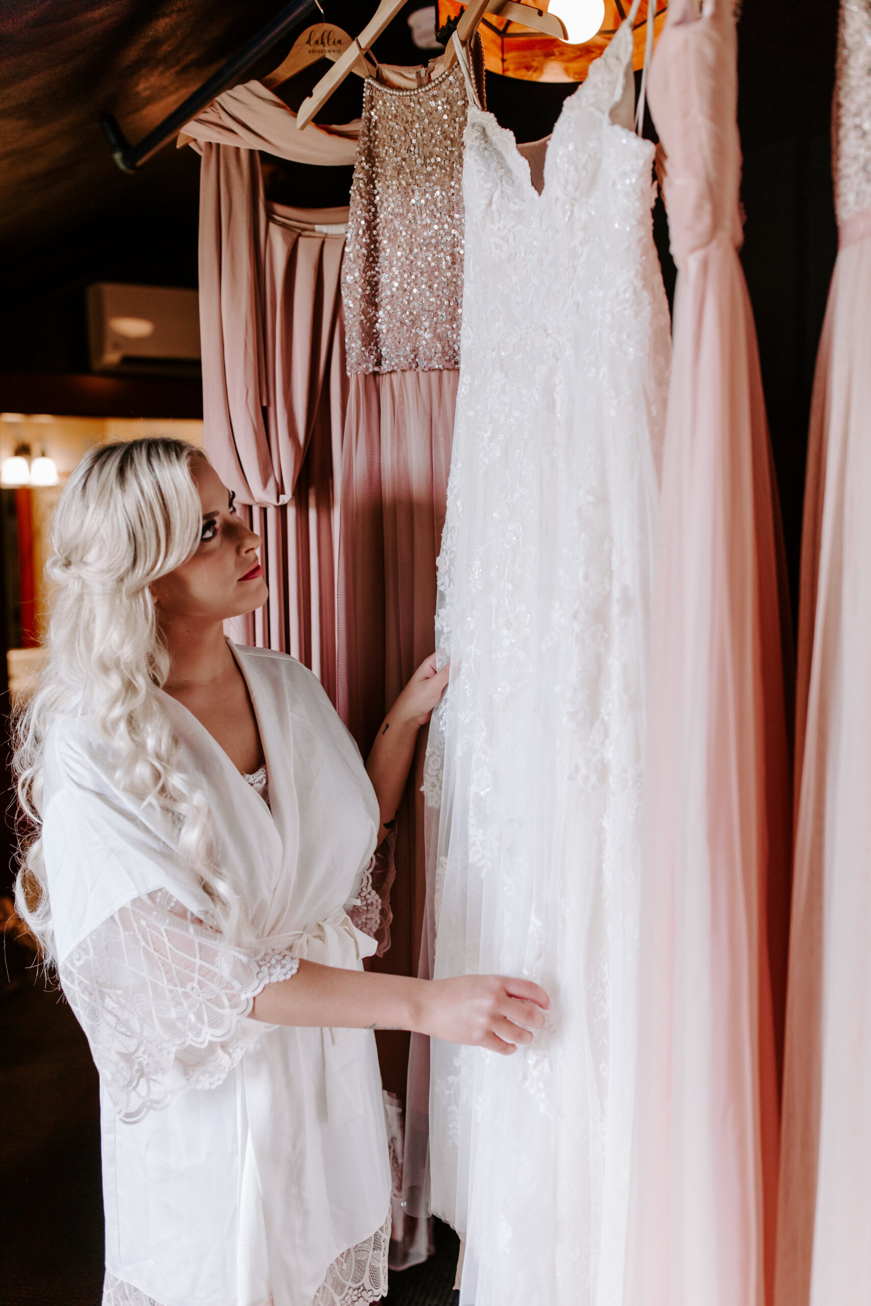 Rustic Bloom Photography | Bridesmaid Inspiration | Oregon Wedding Venue