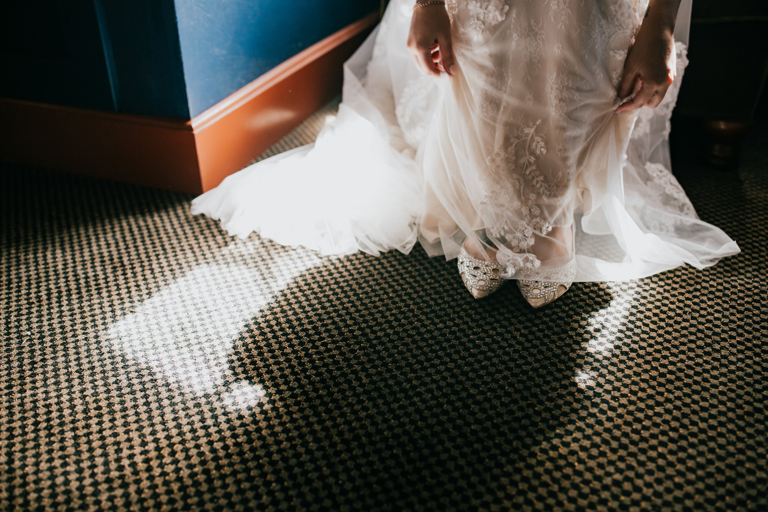 Rustic Bloom Photography | Wedding Dress Inspiration | Oregon Wedding Venue