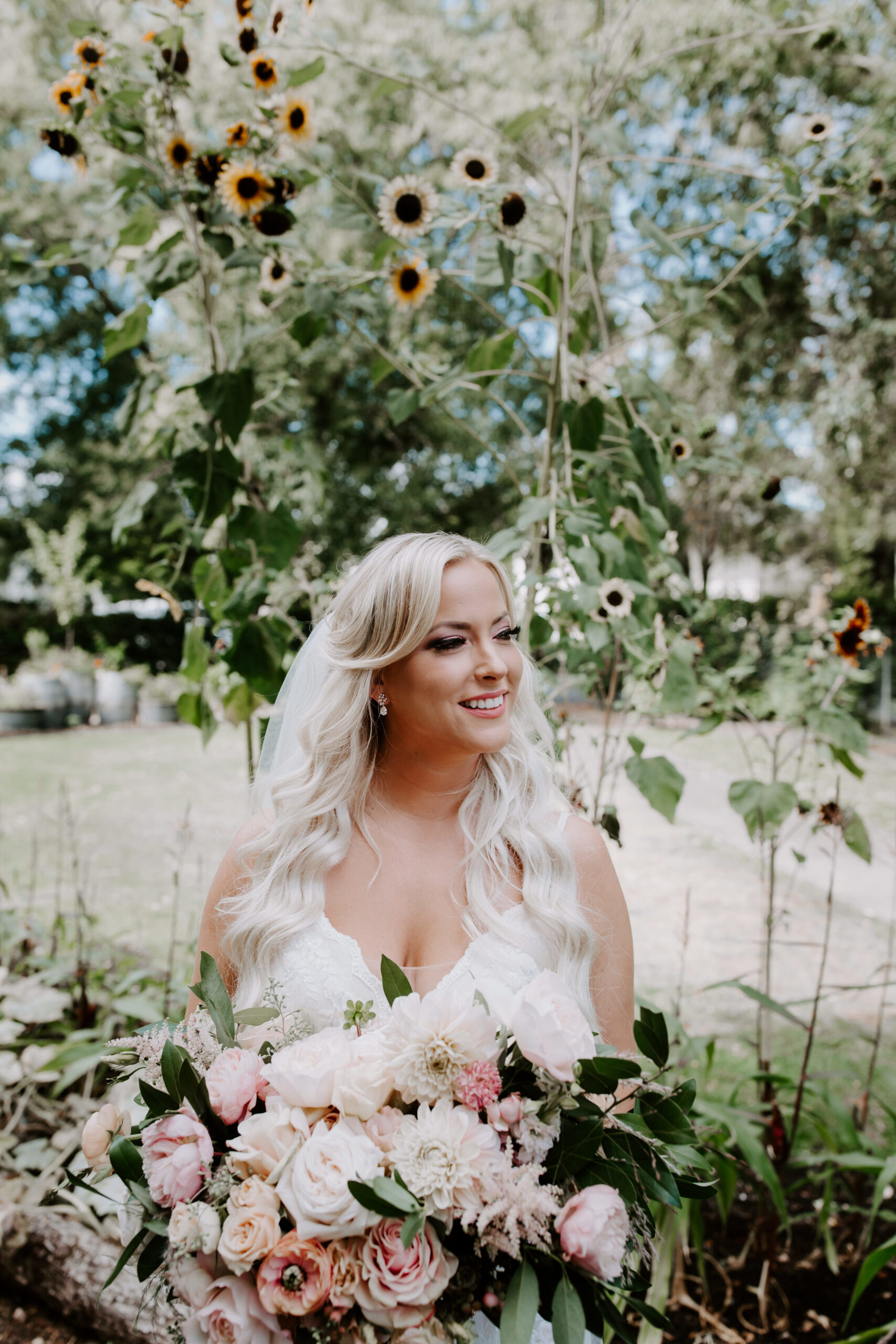 Rustic Bloom Photography | Wedding Bouquet Inspiration | Oregon Wedding Photographer
