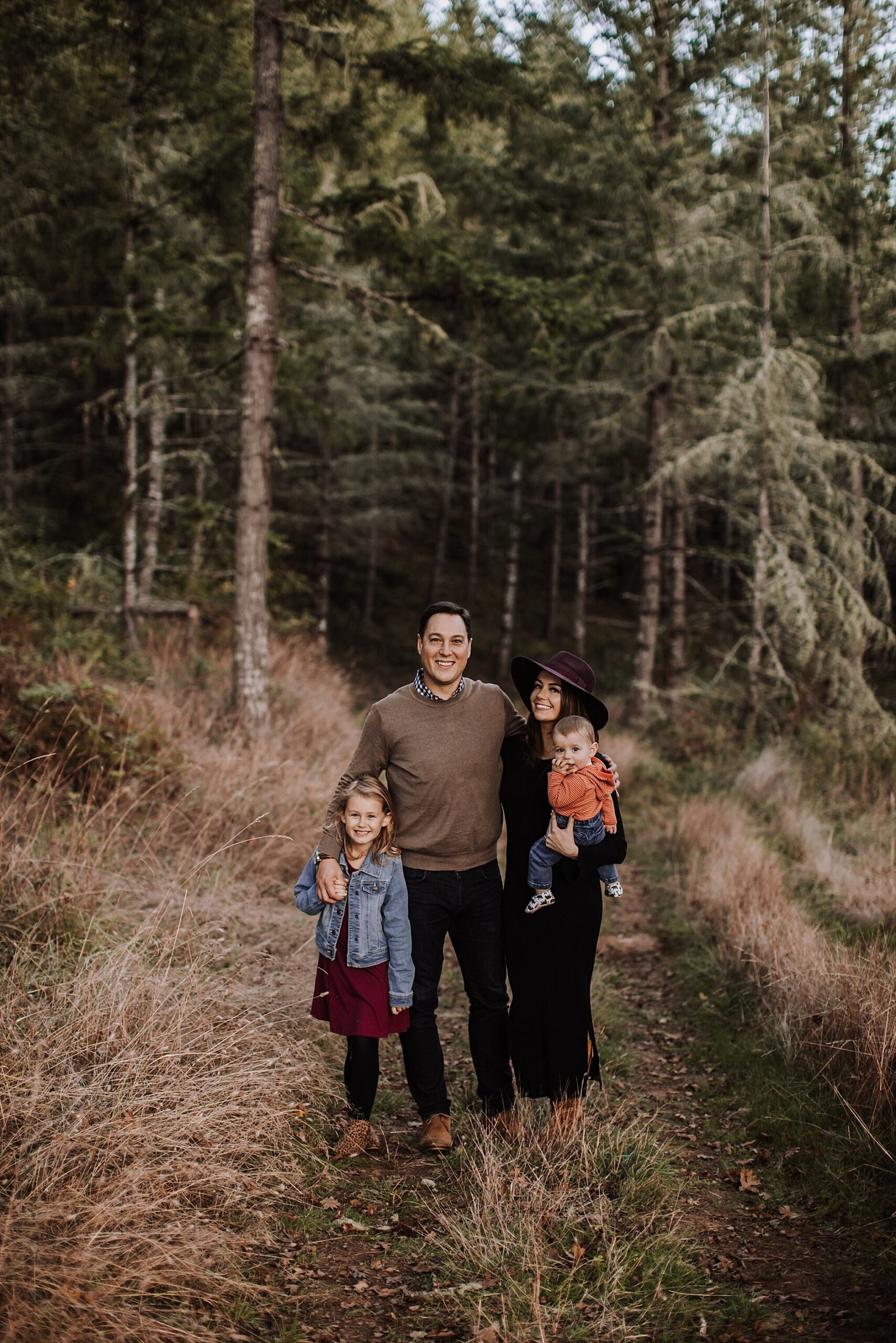 McMinnville Oregon Family Photographer Rustic Bloom Photography (22).jpg