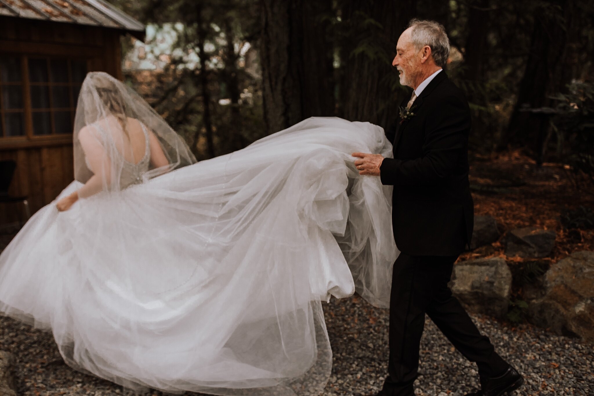 Portland Oregon Lincoln City Wedding Photographer (10).jpg