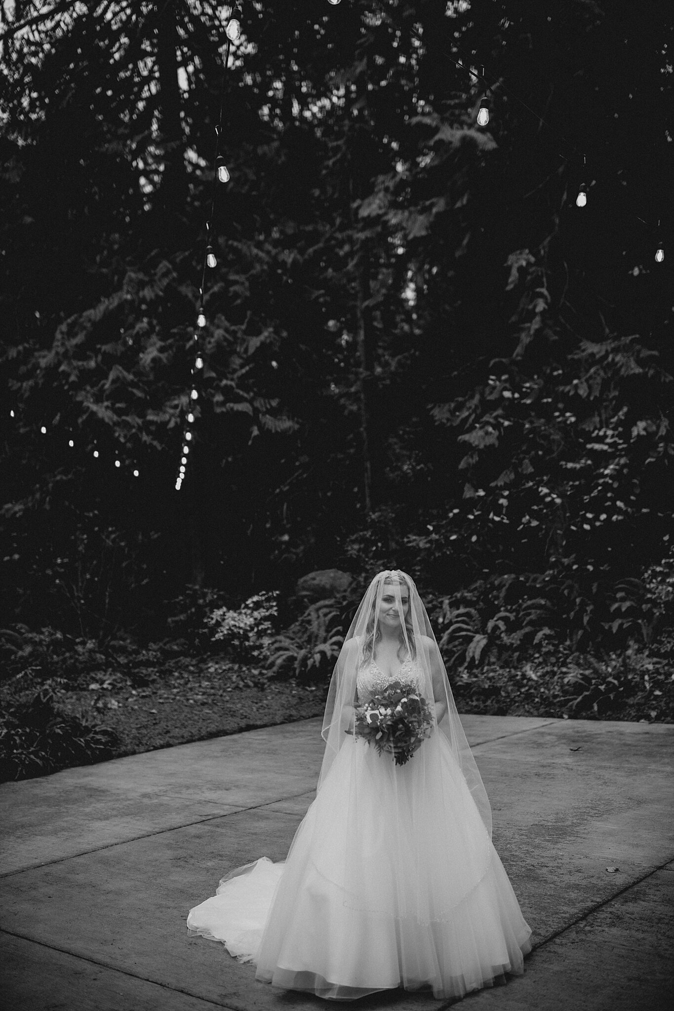 Portland Oregon Lincoln City Wedding Photographer (54).jpg