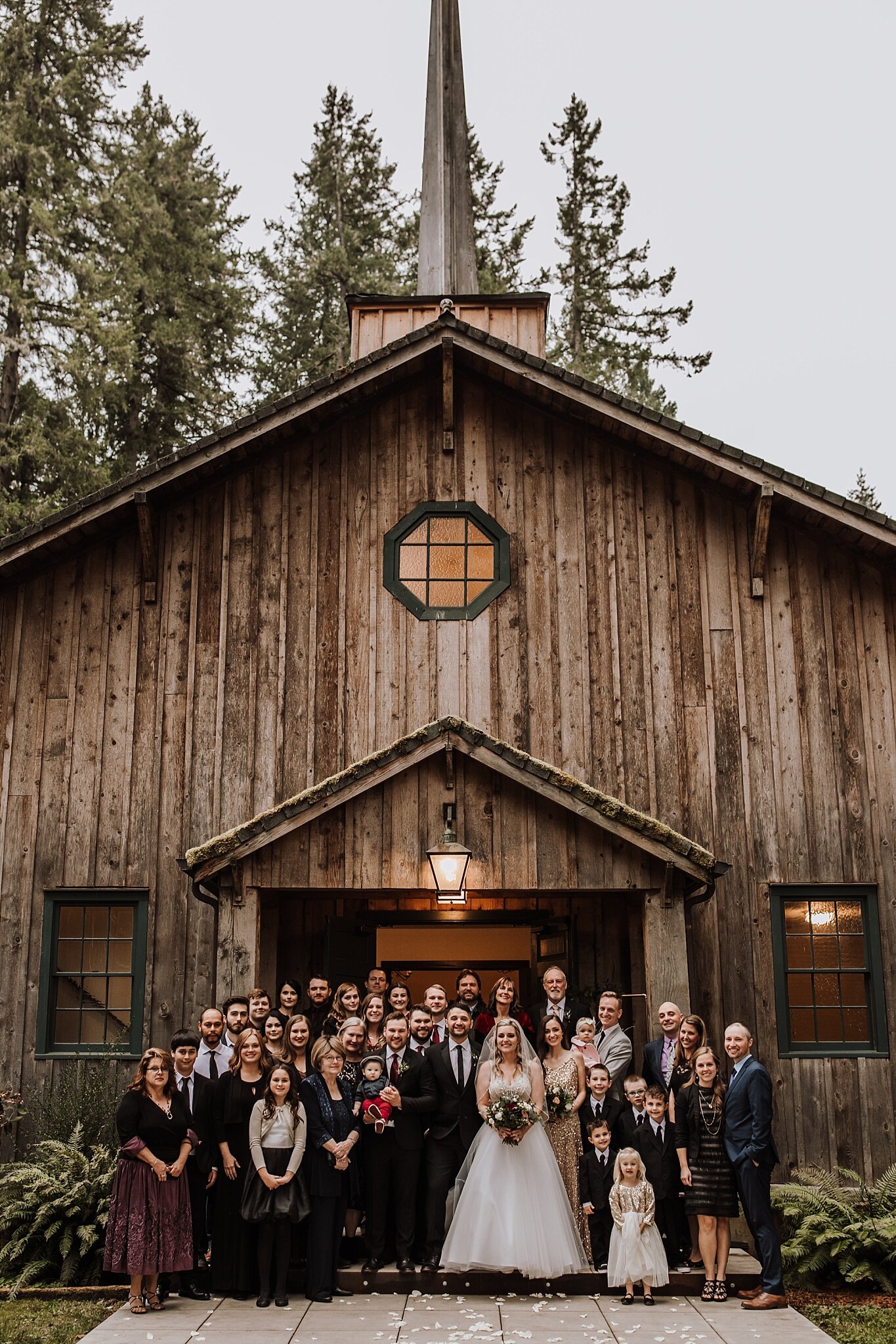 Portland Oregon Lincoln City Wedding Photographer (69).jpg